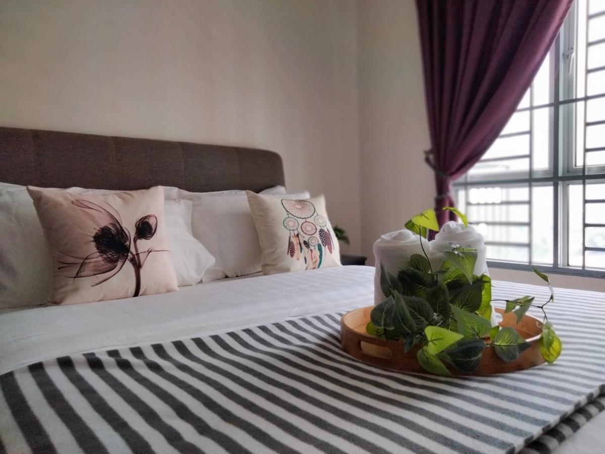Oug Signature 3br 6pax Old Klang Road * Kuala Lumpur