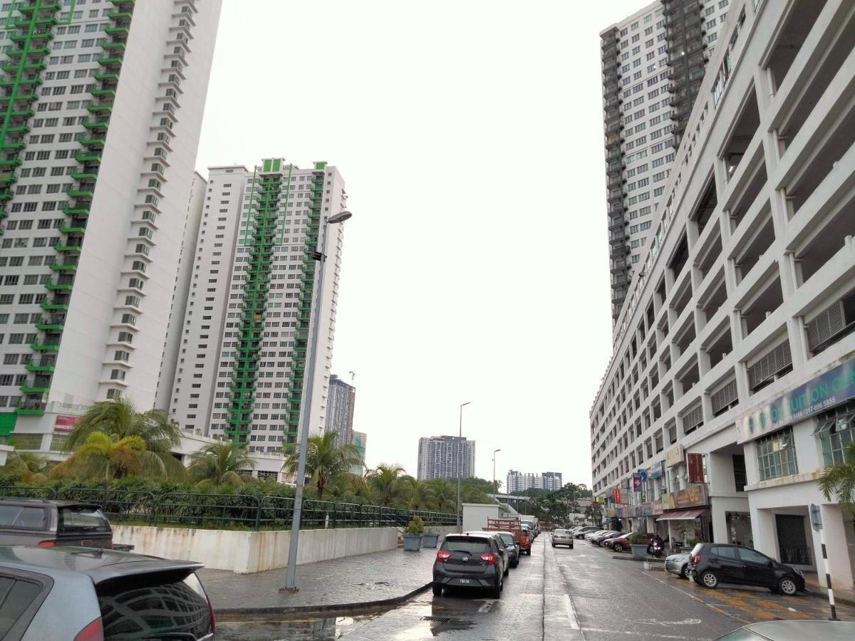 Pangsapuri Oug Signature 3br 6pax Old Klang Road *